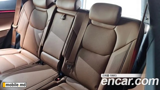 2025 Genesis GV70 — photo 32