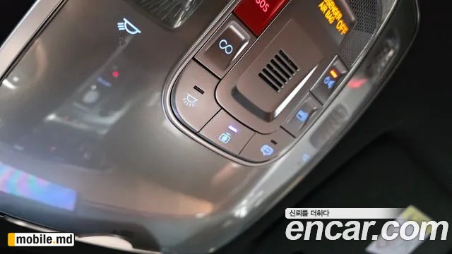 2025 Genesis GV70 — photo 16