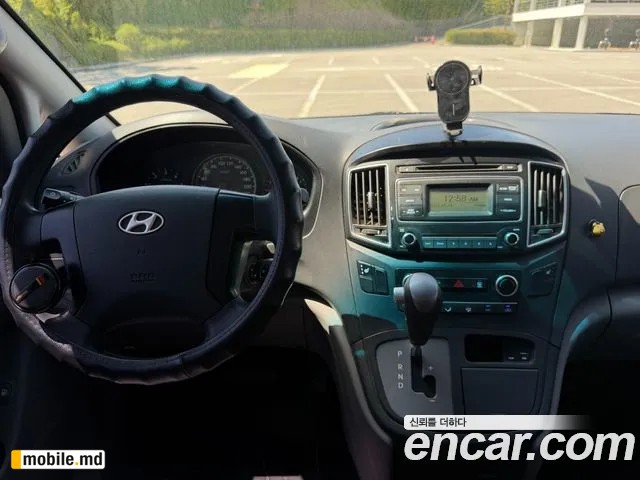 2017 Hyundai Starex — photo 11