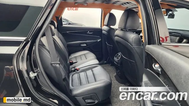 2019 Kia Sorento — photo 11