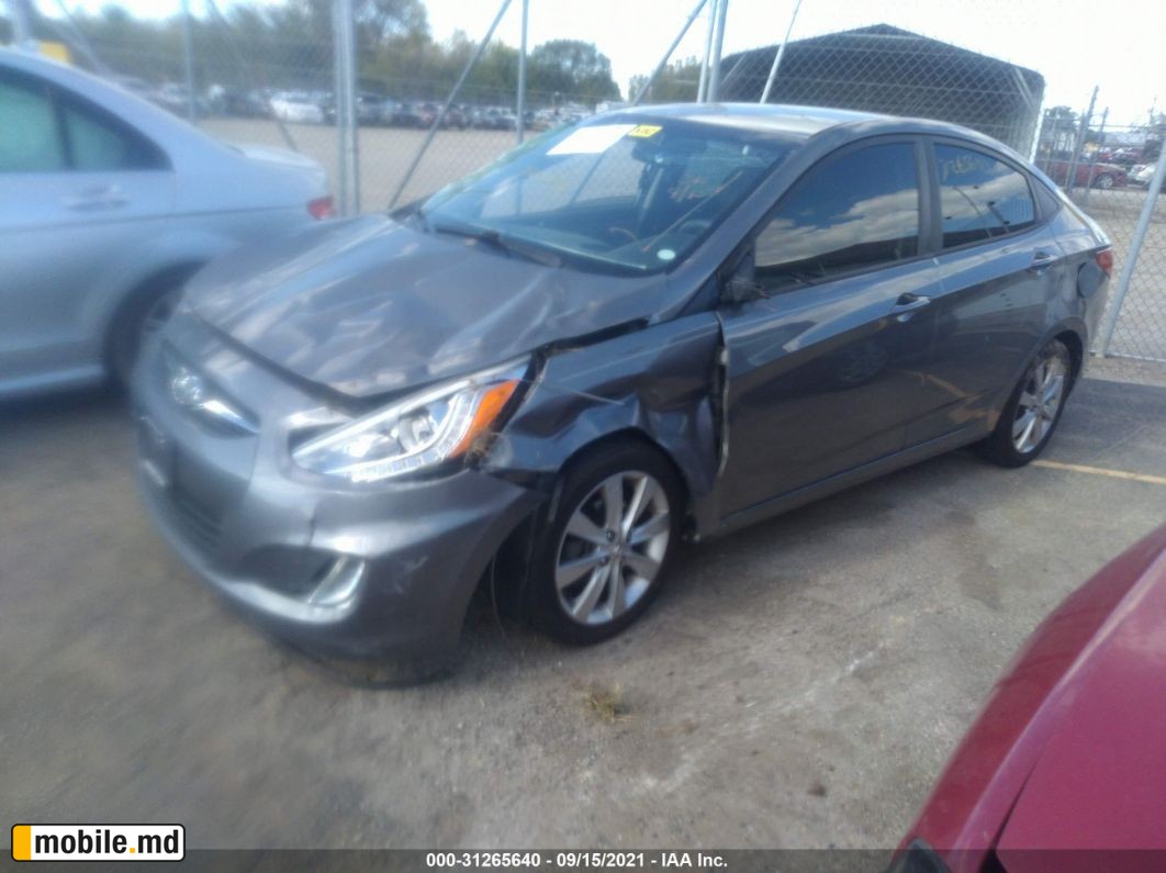 2014 Hyundai Accent — photo 2