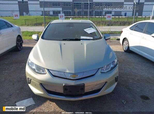 2017 Chevrolet Volt — photo 12