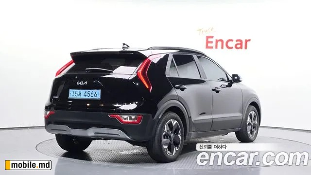 2024 Kia Niro — photo 2