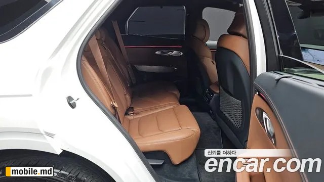 2025 Genesis GV70 — photo 11