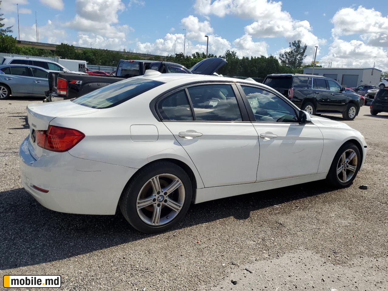 2015 BMW 320 I — photo 3