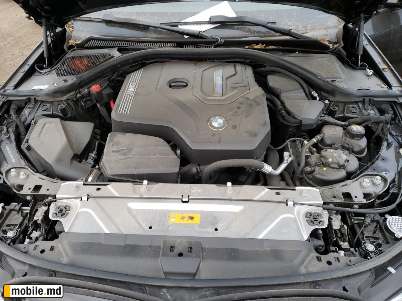 2021 BMW 330Xe — photo 11