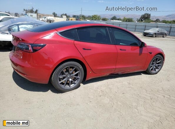 2021 Tesla Model 3 — photo 3