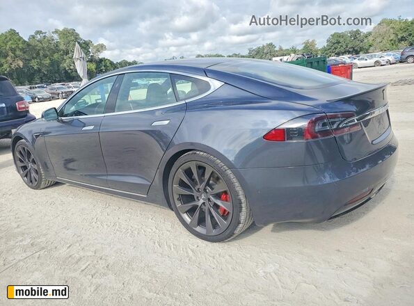 2019 Tesla Model S — photo 2