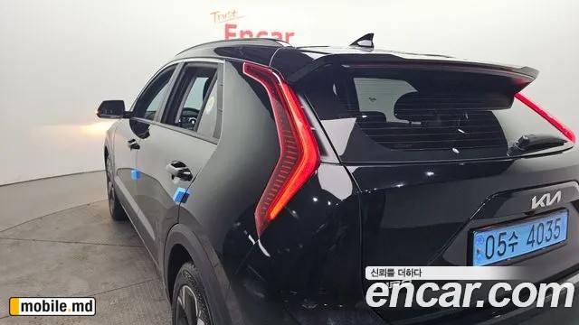 2024 Kia Niro — photo 23