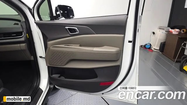 2025 Kia Canival — photo 25