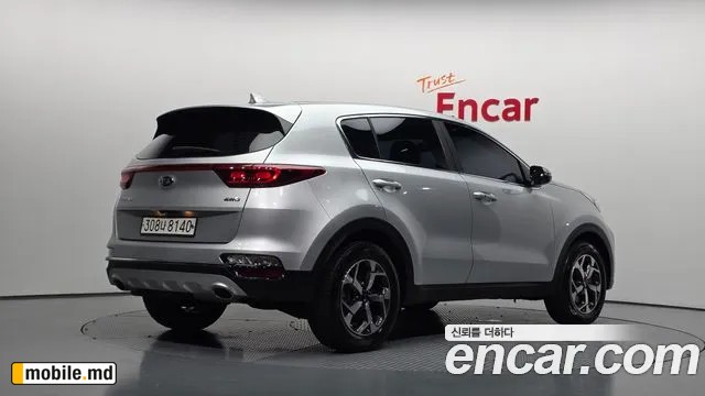 2022 Kia Sportage — photo 2