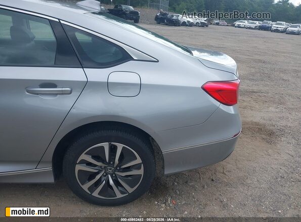 2020 Honda Accord — photo 19