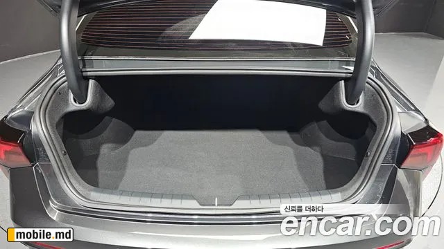 2025 Kia K5 — photo 30