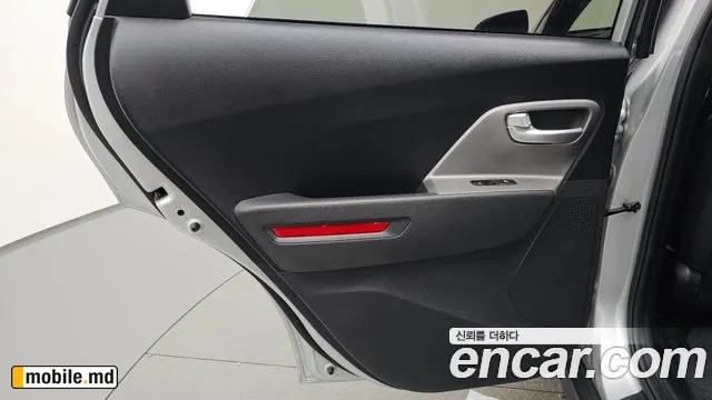 2024 Kia Niro — photo 26