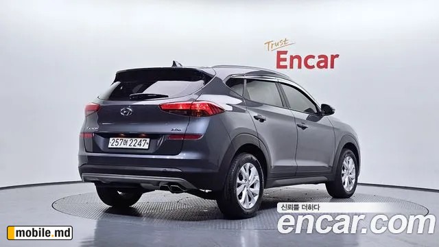 2019 Hyundai Tucson — photo 2