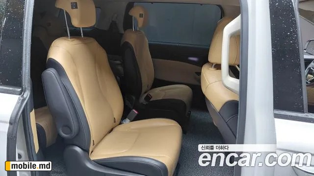 2021 Kia Canival — photo 12