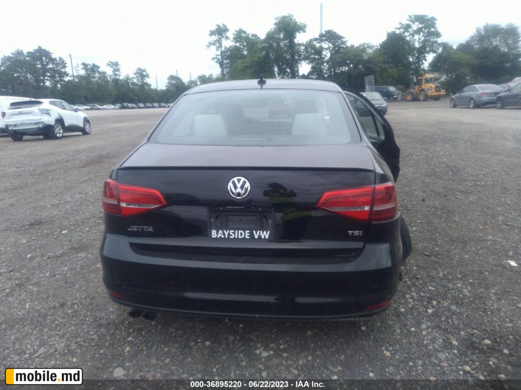 2015 Volkswagen Jetta — photo 16