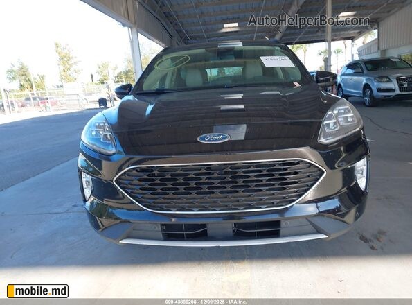2020 Ford Escape — photo 12