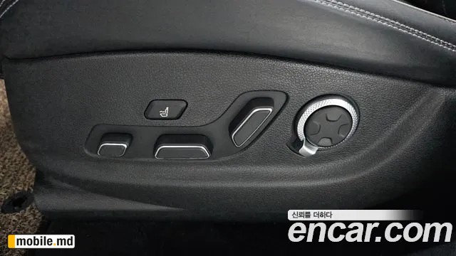2021 Genesis GV70 — photo 31