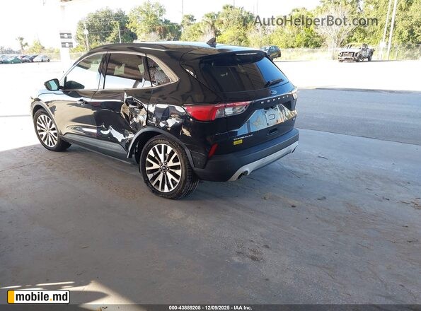 2020 Ford Escape — photo 3