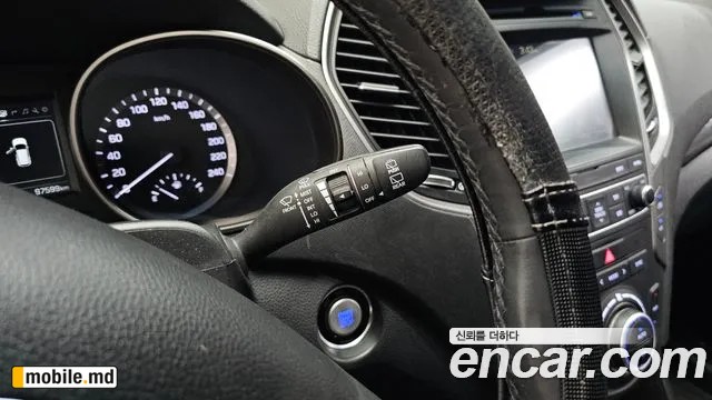 2016 Hyundai Santafe — photo 28