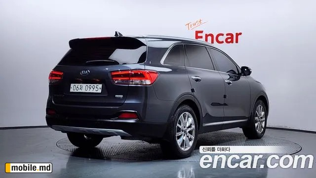 2016 Kia Sorento — photo 2
