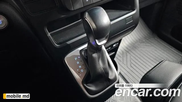 2022 Hyundai Staria — photo 9