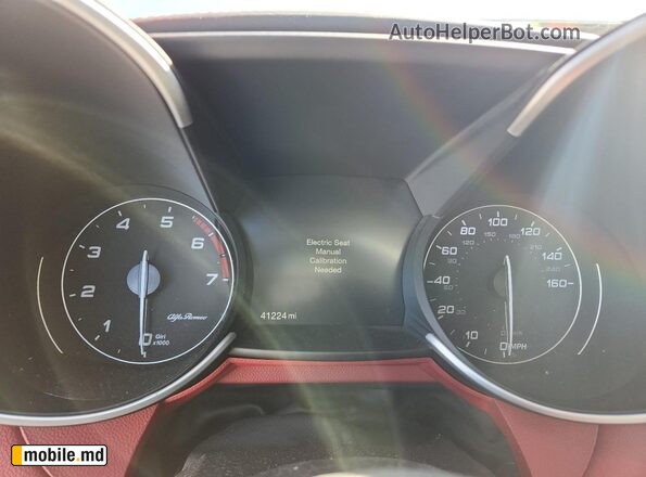 2021 Alfa Romeo Giulia — photo 9