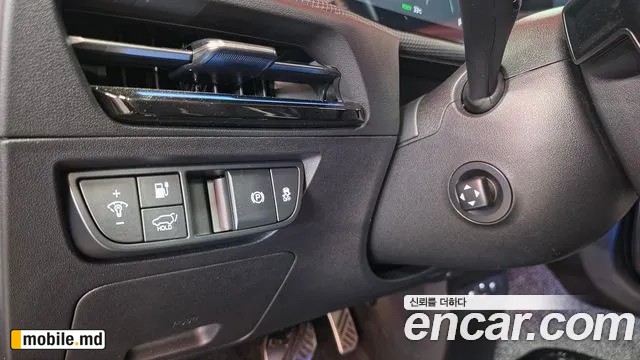 2025 Kia EV6 — photo 16