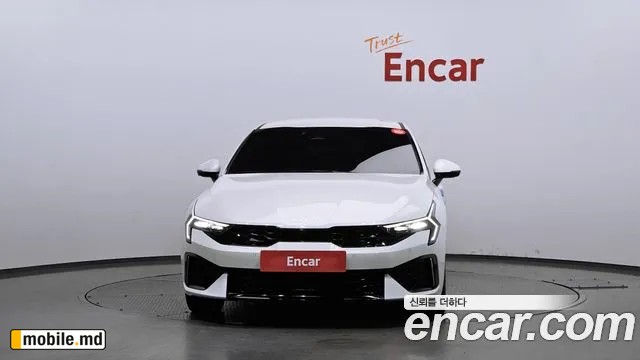 2025 Kia K5 — photo 3