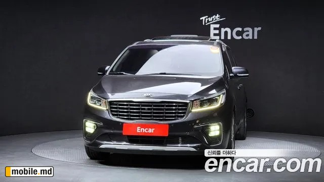 2019 Kia Canival — photo 3