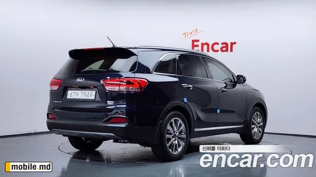 2017 Kia Sorento — photo 2