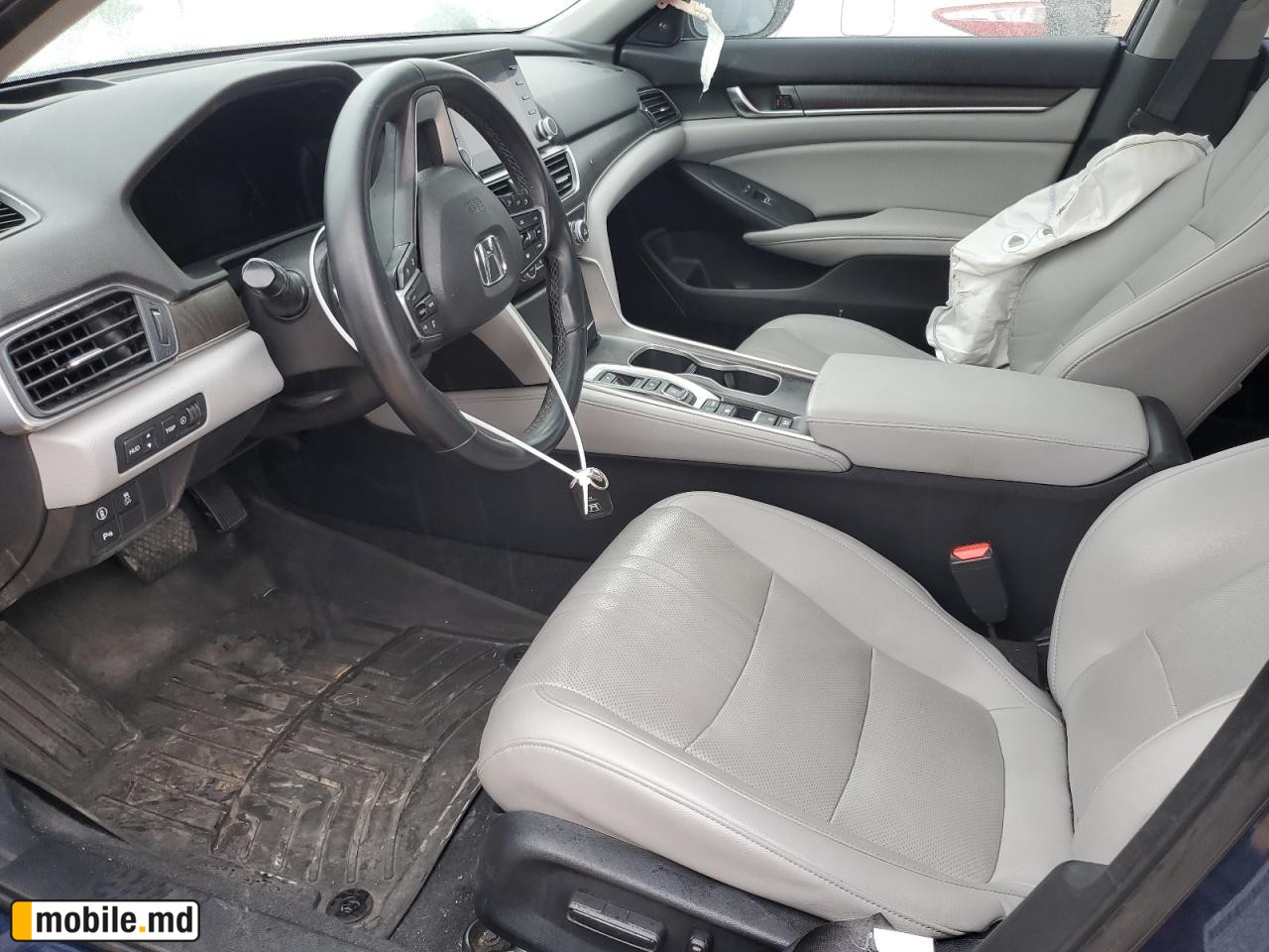 2020 Honda Accord — photo 7