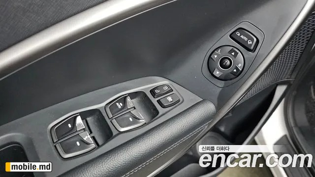 2016 Hyundai Santafe — photo 13