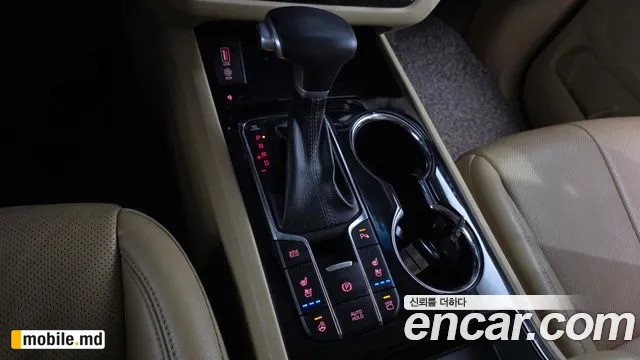 2020 Kia Canival — photo 9