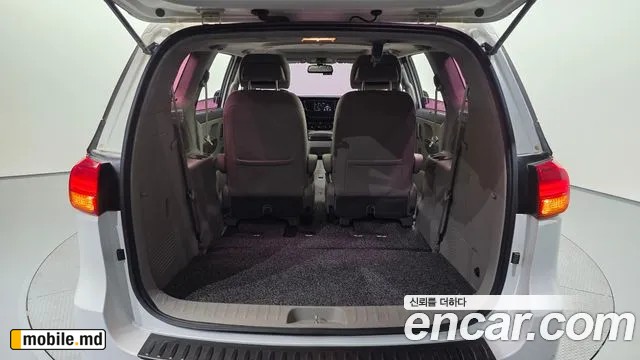 2017 Kia Canival — photo 29