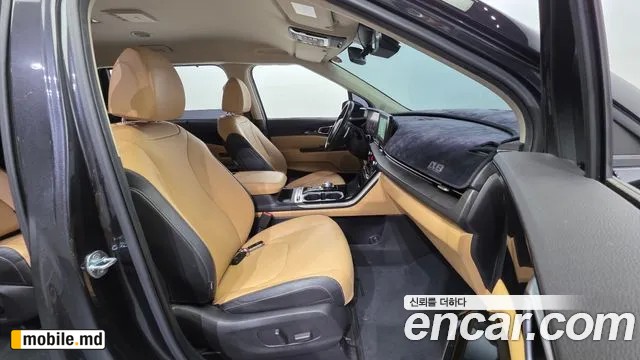 2022 Kia Canival — photo 10