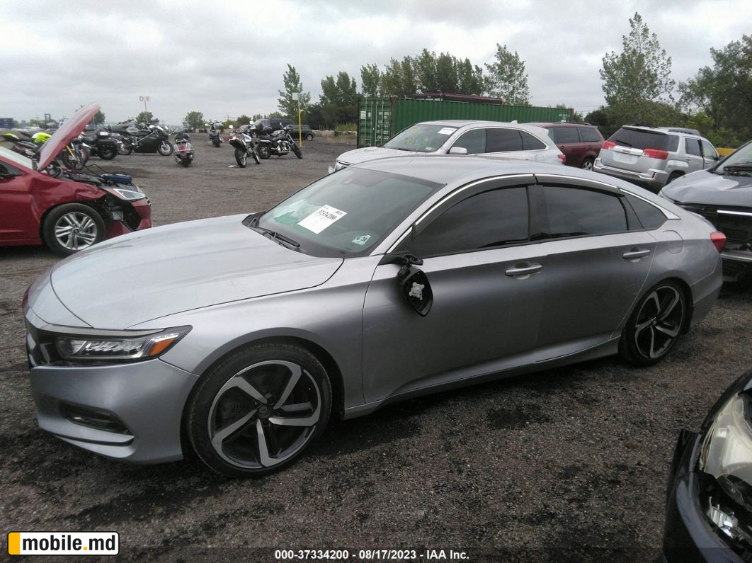 2019 Honda Accord — photo 14