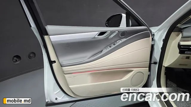 2026 Genesis G80 — photo 24