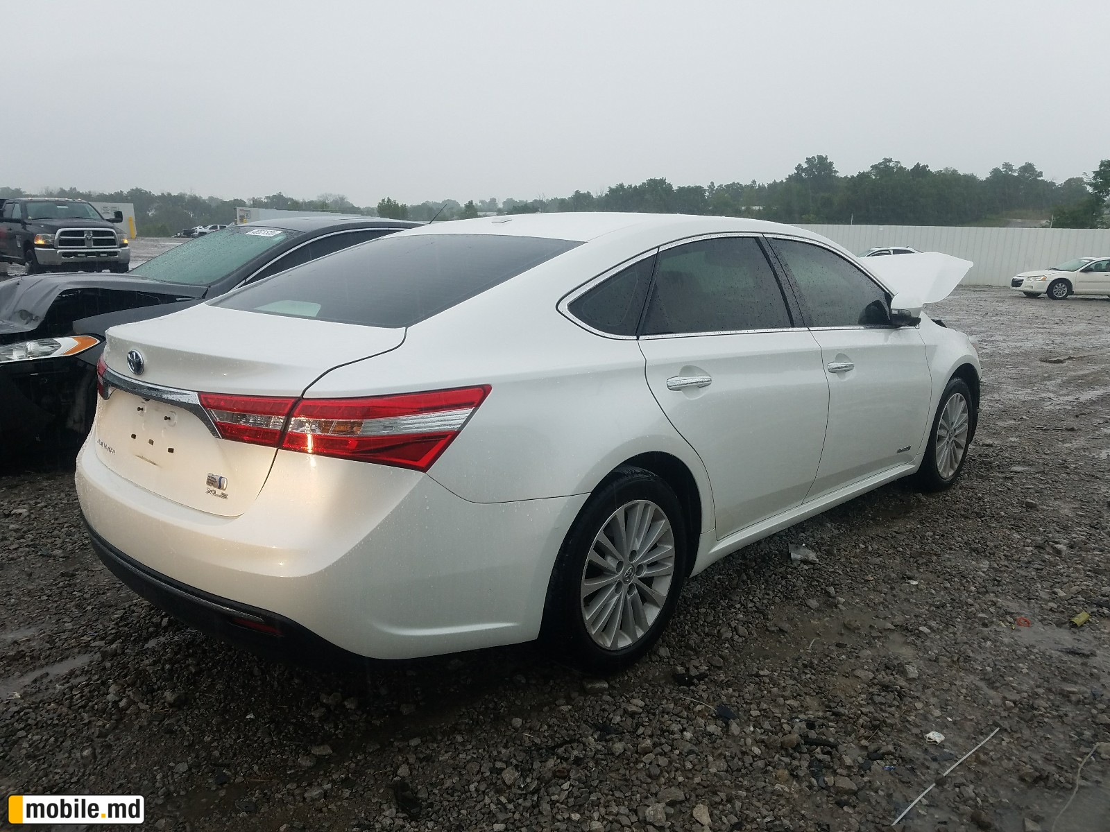 2013 Toyota Avalon — photo 4