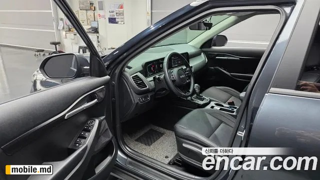 2025 Kia Seltos — photo 10