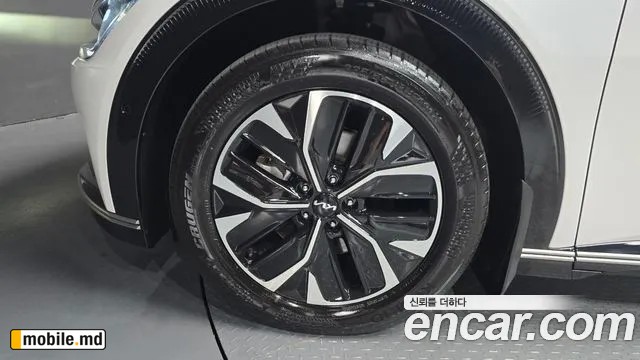 2024 Kia EV6 — photo 5