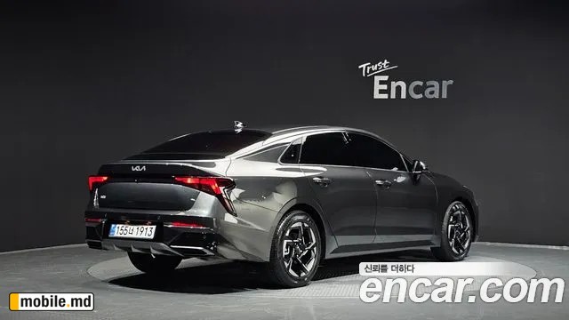 2025 Kia K5 — photo 2