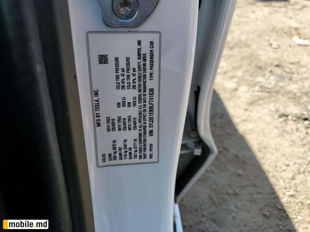 2020 Tesla Model 3 — photo 12