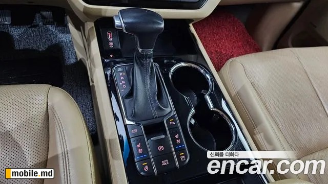 2019 Kia Canival — photo 9