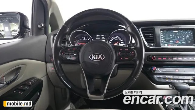 2018 Kia Canival — photo 12