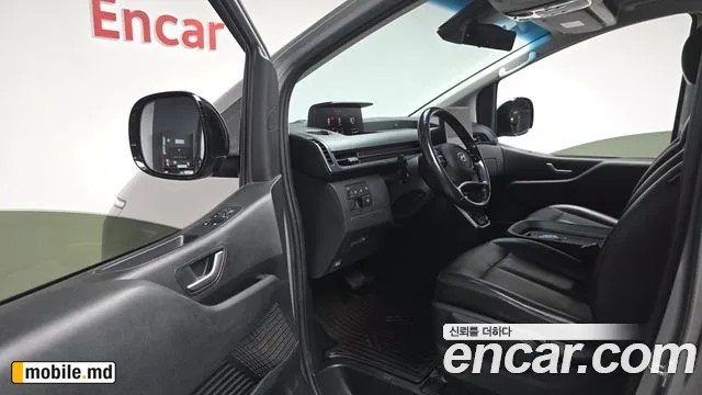 2022 Hyundai Staria — photo 10