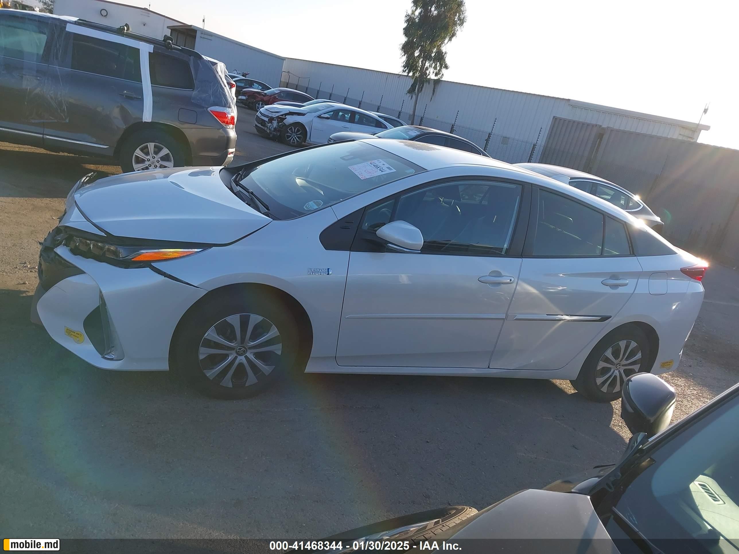 2022 Toyota Prius — photo 14