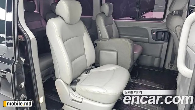 2018 Hyundai Starex — photo 11