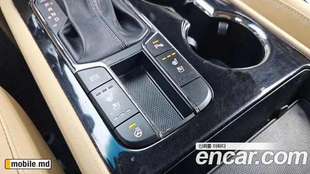 2019 Kia Canival — photo 20